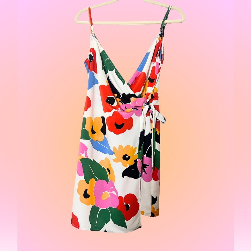 SHOW ME YOUR MUMU WRAP DRESS – FLORAL DREAM - Size Medium
